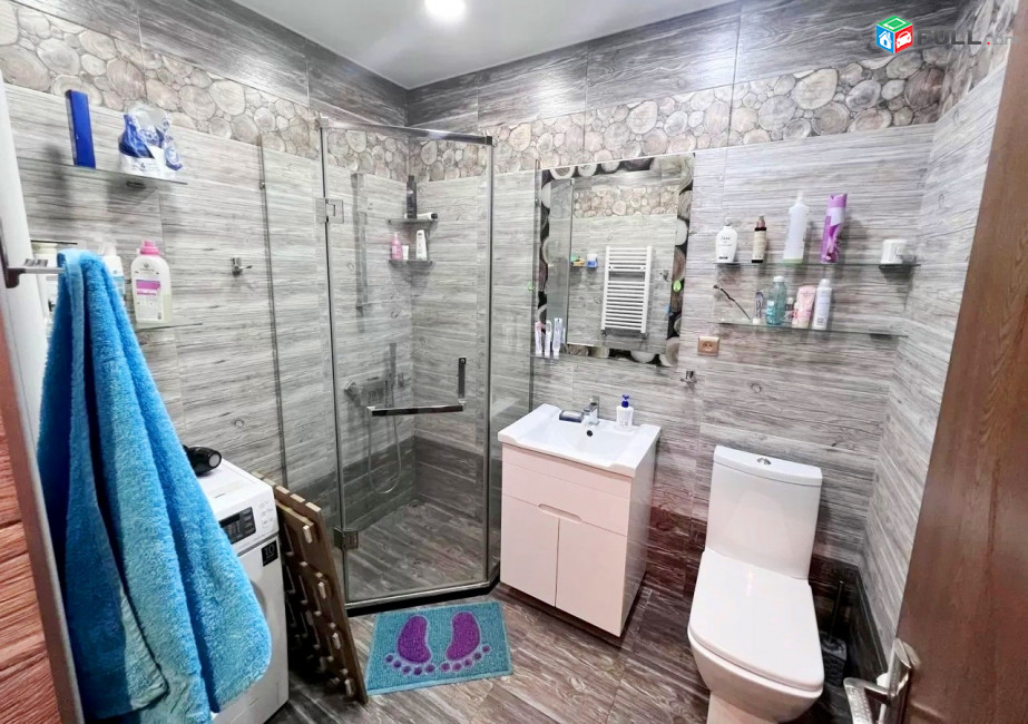 Կոդ LK348  Ադոնց նորակառույց 3 սեն. բնակարան / for rent Adonc st