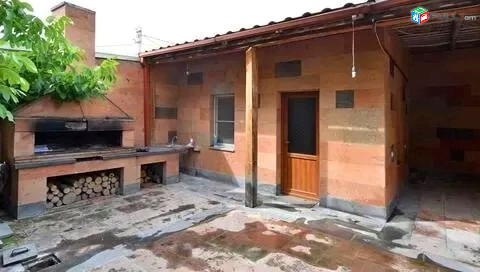 Կոդ LK349  Նորքի  5 փողոց  2 հարկանի առանձնատուն 6 սեն. 250 ք.մ.