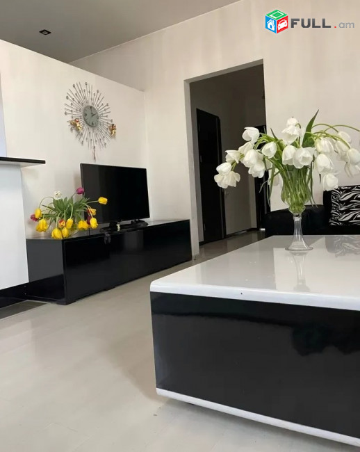Կոդ LK354  Բրյուսով փողոց 3 սեն. բնակարան / for rent Bryusov st.