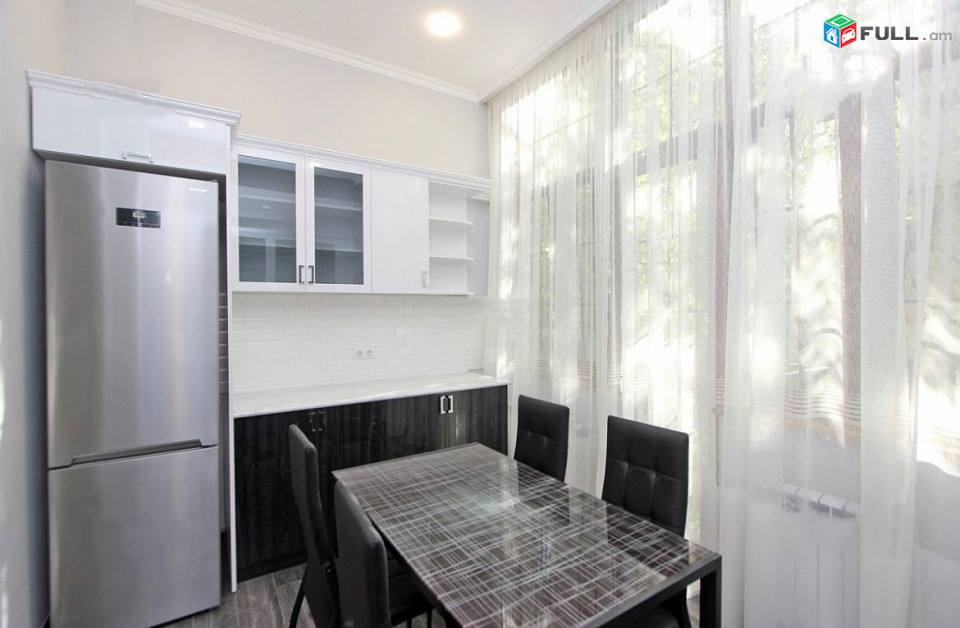 Կոդ LK364  Տերյան նորակառույց 3 սեն. բնակարան / for rent Teryan st