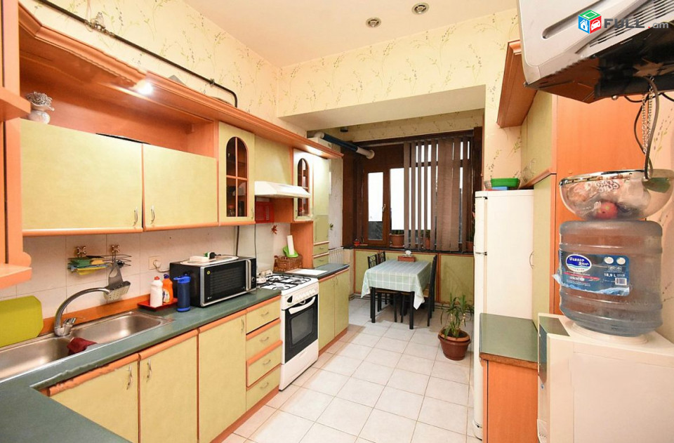 Կոդ LK392  Իսահակյան փողոց 5 սեն. բնակարան / for rent Isahakyan st 
