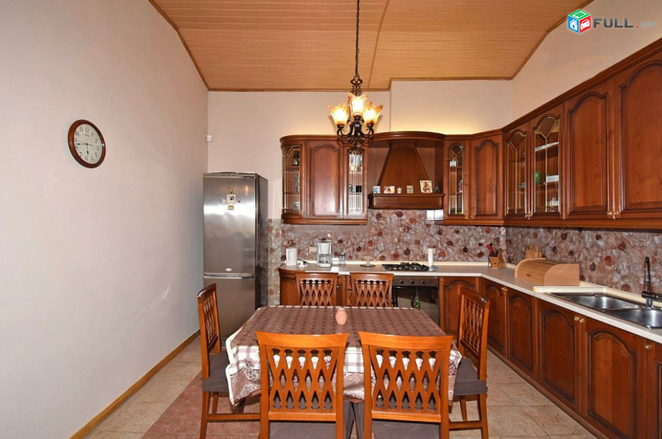 Կոդ LK492  Թումանյան փողոց 3 սեն. բնակարան / for rent Tumanyan st