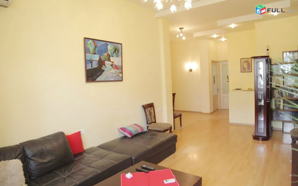 Կոդ LK518  Աբովյան փողոց 3 սեն. բնակարան / for rent Abovyan st