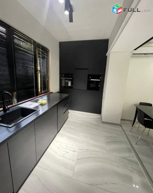Կոդ 6800522  Նալբանդյան փողոց 3 սեն. բնակարան / for rent Nalbandyan st