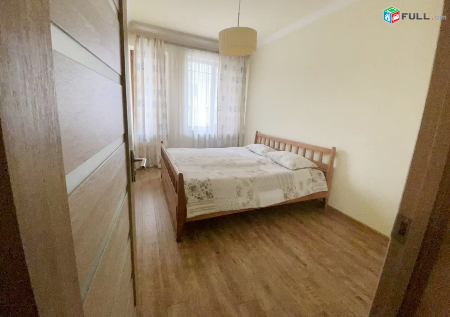 Կոդ LK545  Վաղարշյան փողոց 3 սեն. բնակարան / for rent Vagharshyan st
