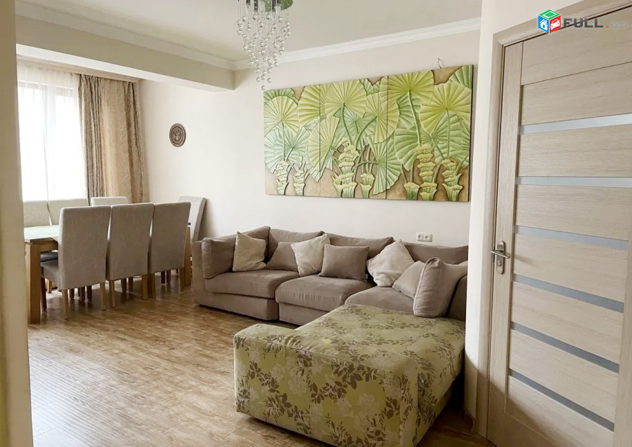 Կոդ LK545  Վաղարշյան փողոց 3 սեն. բնակարան / for rent Vagharshyan st