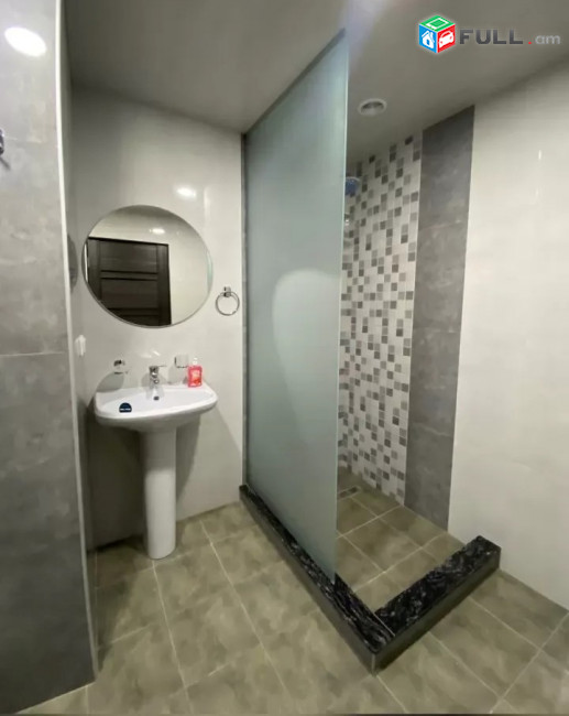 Կոդ 6800535  Սայաթ Նովա պողոտա 3 սեն. բնակարան / for rent Sayat Nova st