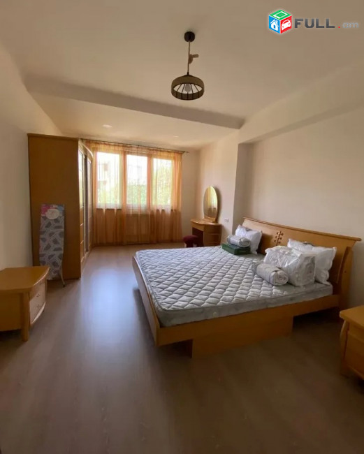Կոդ 6800535  Սայաթ Նովա պողոտա 3 սեն. բնակարան / for rent Sayat Nova st