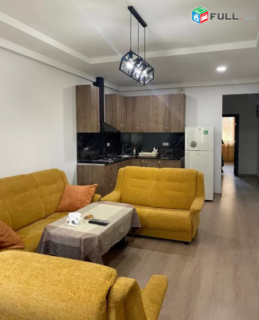 Կոդ 6800535  Սայաթ Նովա պողոտա 3 սեն. բնակարան / for rent Sayat Nova st