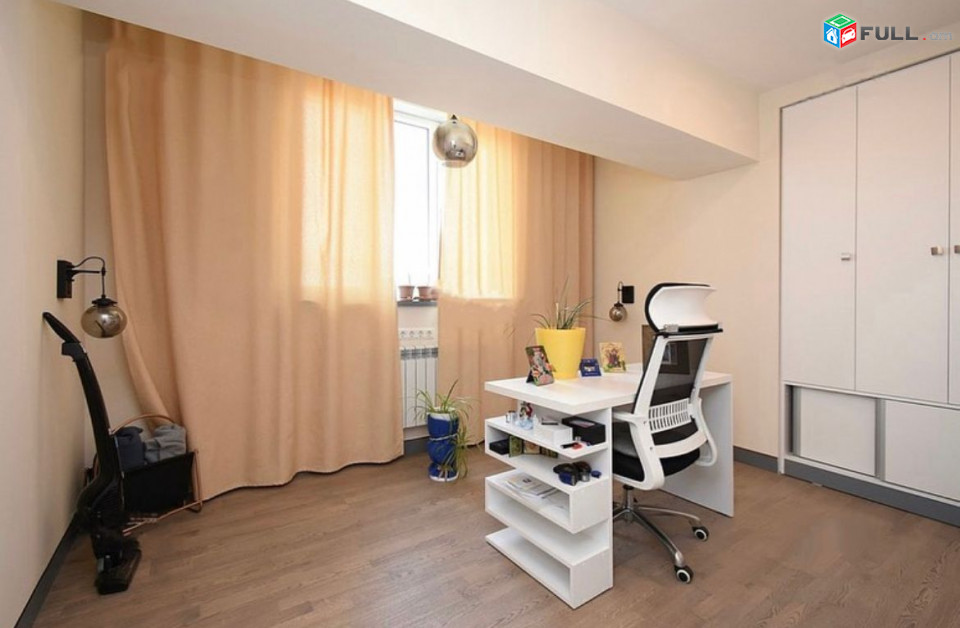 Կոդ 710024  Սայաթ Նովա պողոտա 3 սեն. բնակարան / for rent Sayat Nova st
