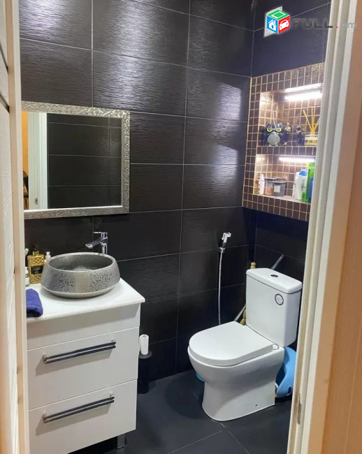 Կոդ 710056 Լեո նորակառույց 2 սեն. բնակարան / for rent Leo st