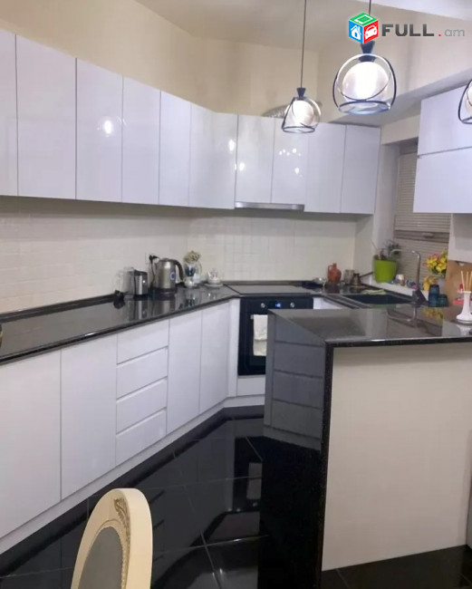 Կոդ 710056 Լեո նորակառույց 2 սեն. բնակարան / for rent Leo st