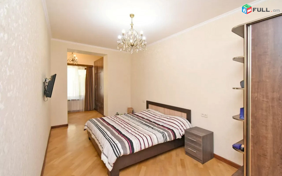 Կոդ 710071  Սայաթ Նովա պողոտա 3 սեն. բնակարան / for rent Sayat Nova st