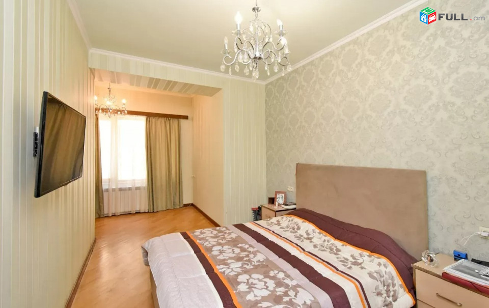 Կոդ 710071  Սայաթ Նովա պողոտա 3 սեն. բնակարան / for rent Sayat Nova st
