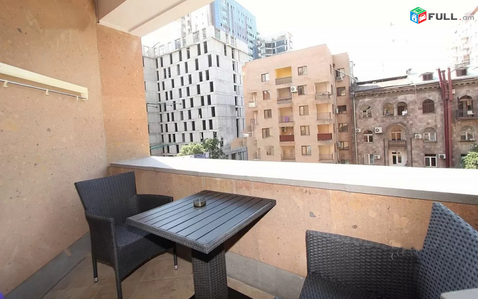 Կոդ 710083  Հյուսիսային պողոտա 4 սեն. բնակարան / for rent Northern Avenue