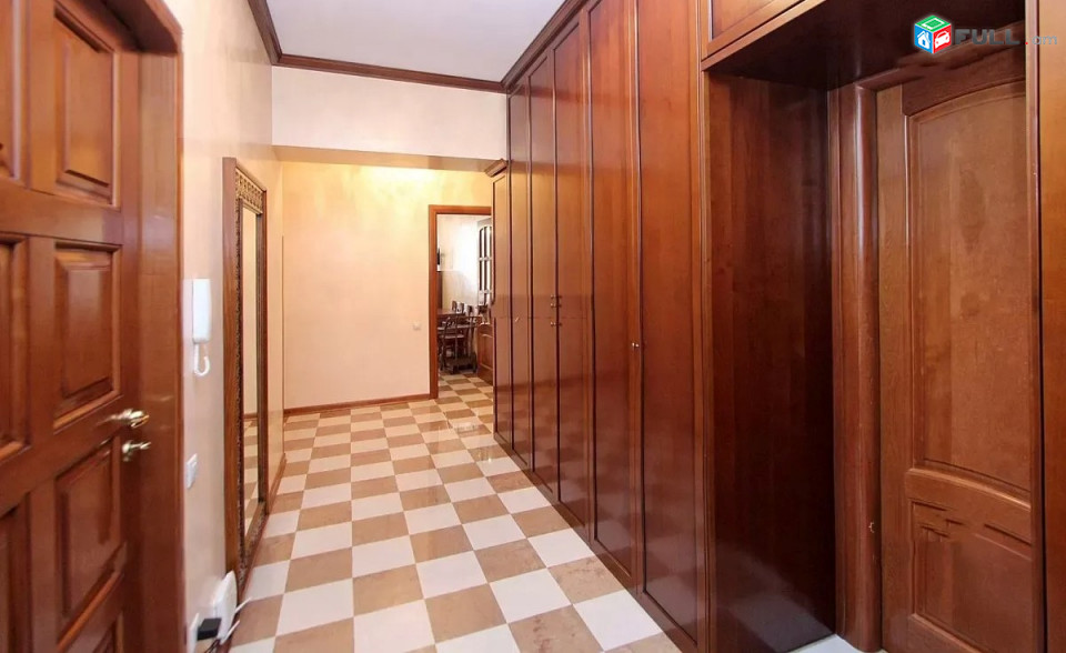 Կոդ 710083  Հյուսիսային պողոտա 4 սեն. բնակարան / for rent Northern Avenue