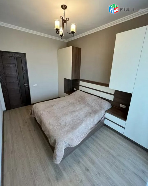Կոդ 710089  Անաստաս Միկոյան նորակառույց  3 սեն. բնակարան / for rent Anastas Mikoyan st