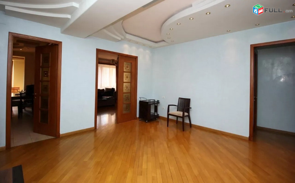 Կոդ 710091  Հյուսիսային պողոտա 3 սեն. բնակարան / for rent Northern Avenue 