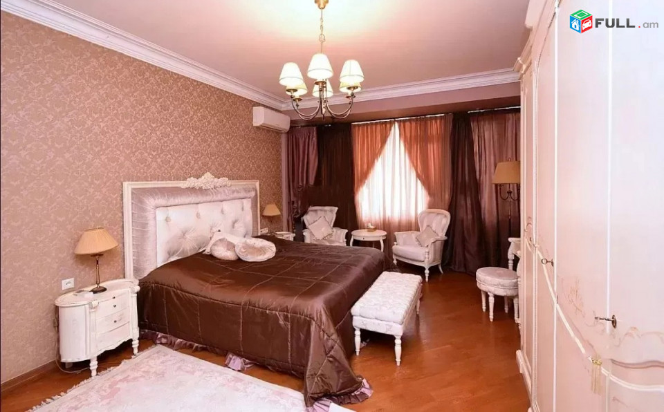 Կոդ PL113  Աբովյան փողոց 3 սեն. բնակարան / for rent Abovyan st