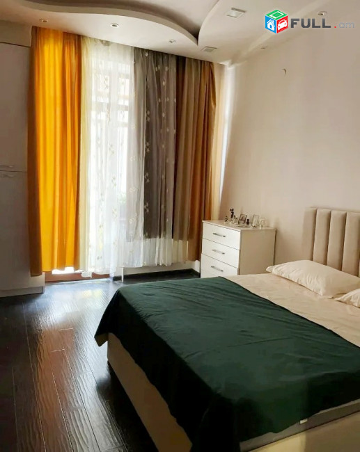 Կոդ PL115  Արամի փողոց նորակառույց 2 սեն. բնակարան / for rent Arami st.