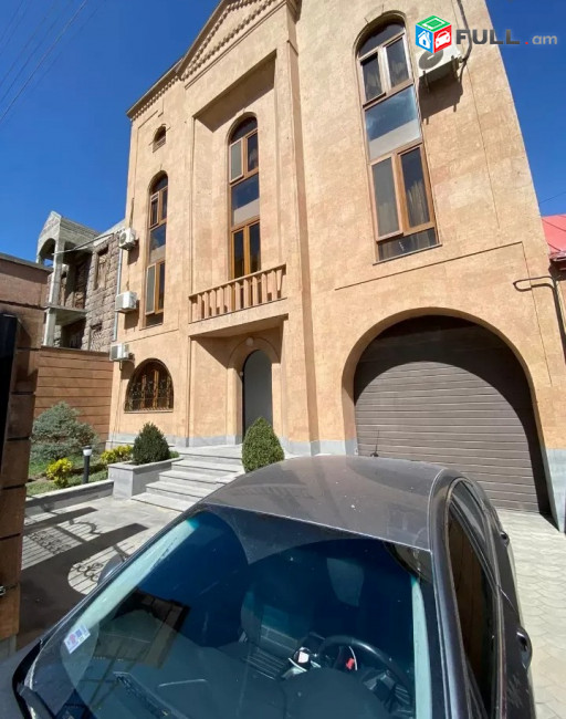 Կոդ PL128  Երեք հարկանի քարե տուն Քեռու փողոցում Արաբկիրում, 580 ք.մ. Բլուր թաղամաս