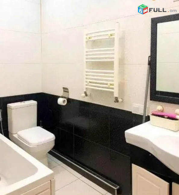 Կոդ PL129  Ադոնց նորակառույց 3 սեն. բնակարան / for rent Adonc st