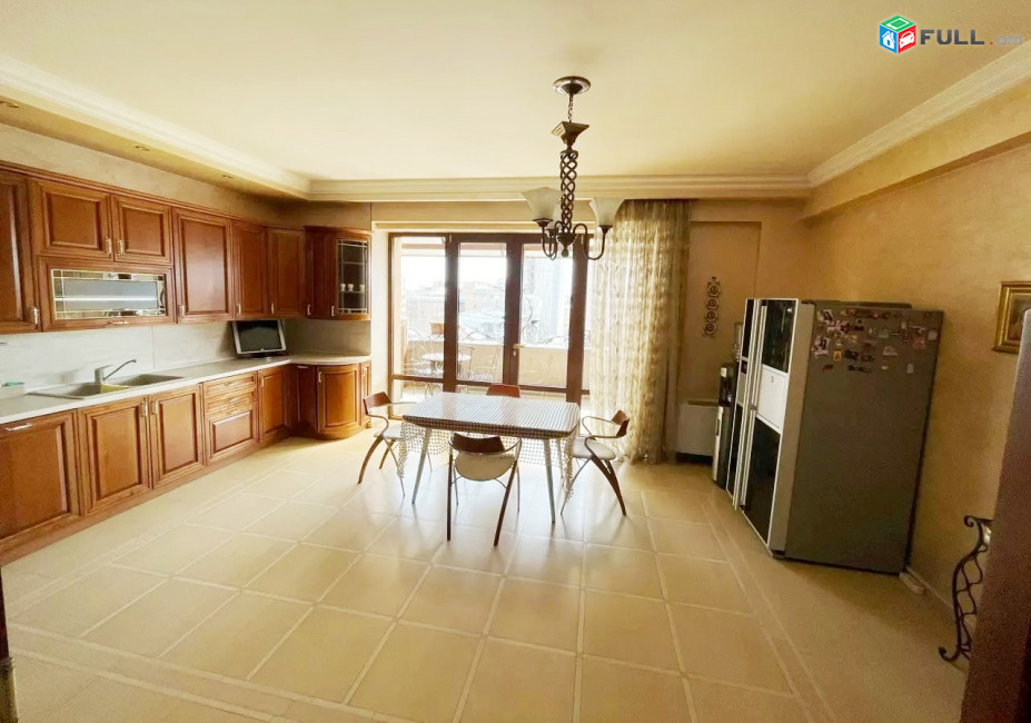 Կոդ PL142  Հյուսիսային պողոտա 5 սեն. բնակարան / for rent Northern Avenue