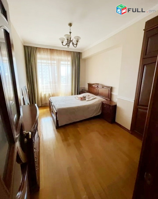 Կոդ PL142  Հյուսիսային պողոտա 5 սեն. բնակարան / for rent Northern Avenue