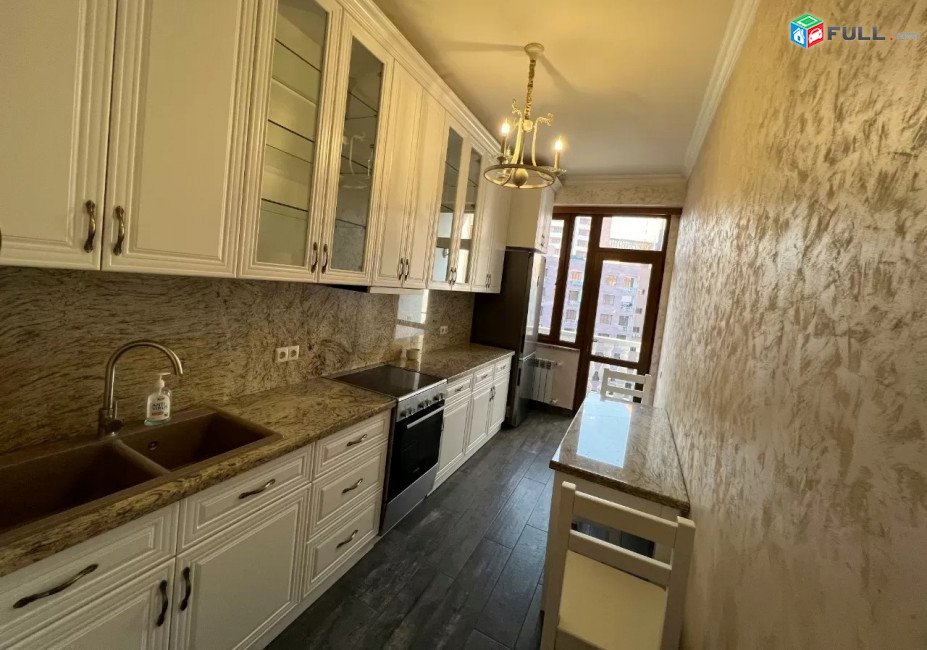 Կոդ PL153  Ադոնց նորակառույց 3 սեն. բնակարան / for rent Adonc st.