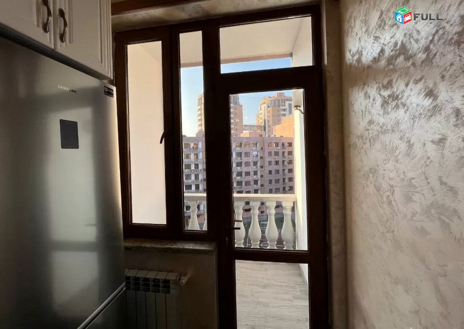 Կոդ PL153  Ադոնց նորակառույց 3 սեն. բնակարան / for rent Adonc st.