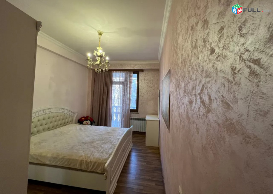 Կոդ PL153  Ադոնց նորակառույց 3 սեն. բնակարան / for rent Adonc st.
