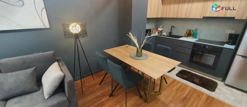 Կոդ PL160  Ադոնց նորակառույց 2 սեն. բնակարան / for rent Adonc st