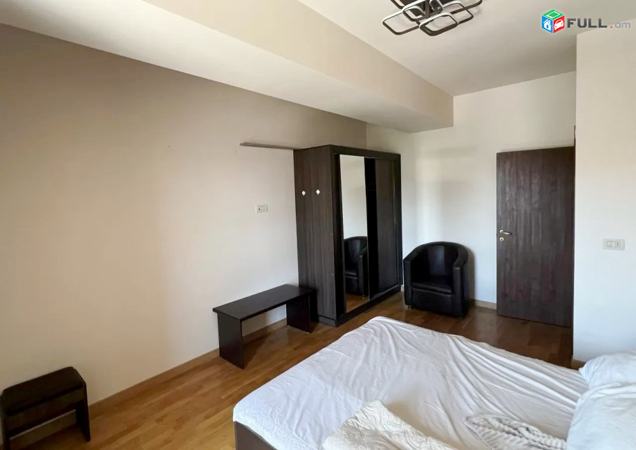 Կոդ PL184  Լեո փողոց նորակառույց 3 սեն. բնակարան / for rent Leo st