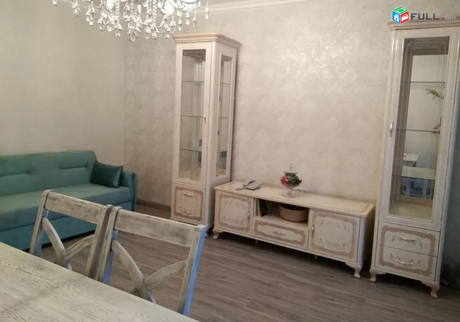 Կոդ PL195  Թումանյան փողոց 3 սեն. բնակարան Օպերայի հարևանությամբ 