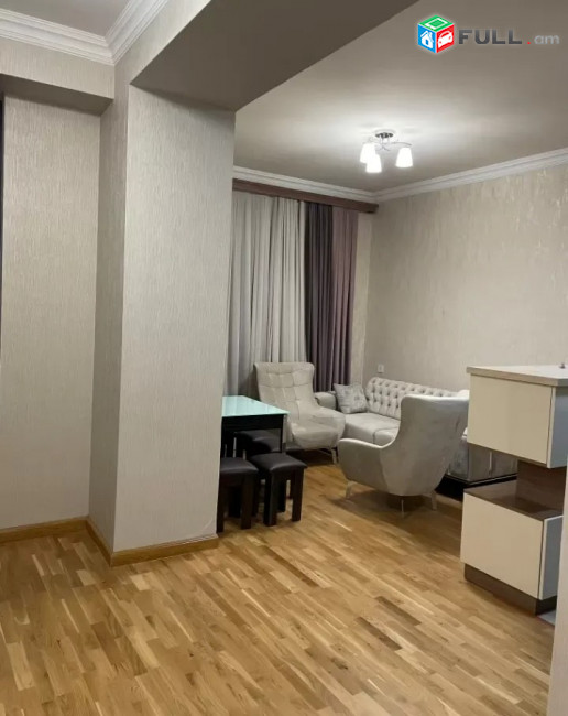 Կոդ PL204  Պարույր Սևակ նորակառույց 3 սեն. բնակարան / for rent Paruyr Sevak st