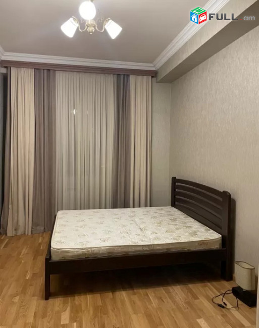 Կոդ PL204  Պարույր Սևակ նորակառույց 3 սեն. բնակարան / for rent Paruyr Sevak st