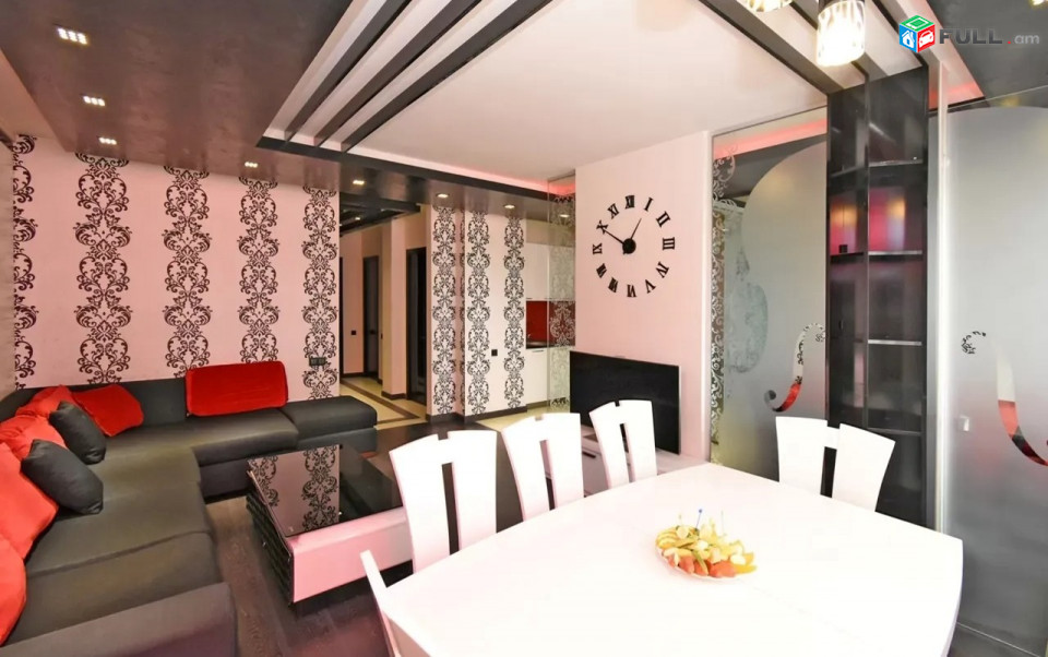 Կոդ PL216  Վարդանանց փողոց 2 սեն. բնակարան / for rent Vardananc st.