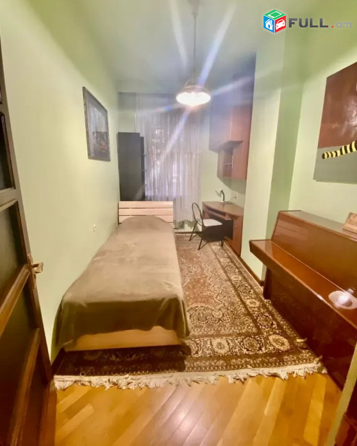 Կոդ PL217  Թումանյան փողոց 3 սեն. բնակարան / for rent Tumanyan st