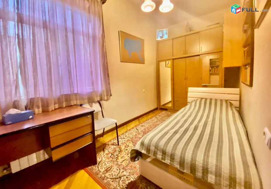 Կոդ PL217  Թումանյան փողոց 3 սեն. բնակարան / for rent Tumanyan st