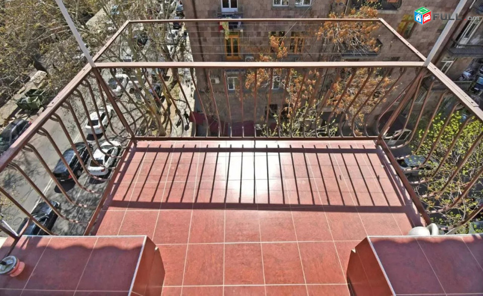 Կոդ PL219  Բայրոն փողոց 3 սեն. բնակարան / for rent Bayron st.