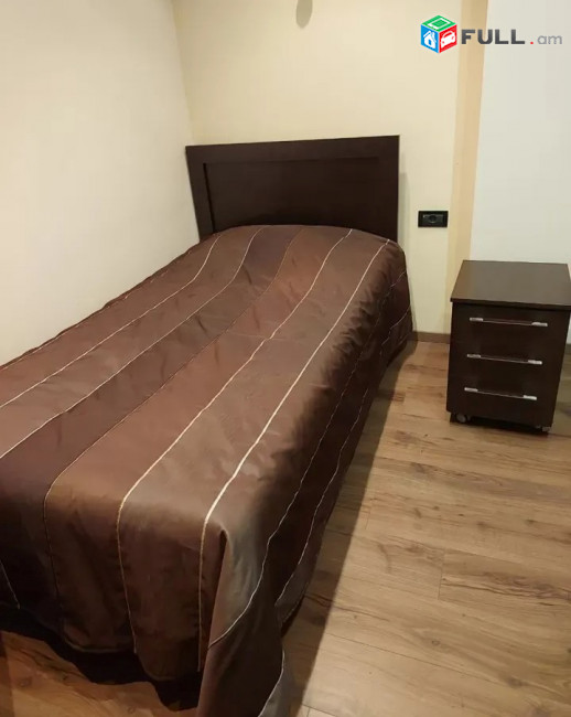 Կոդ PL221  Հյուսիսային պողոտա  3 սեն. բնակարան / for rent Northern Avenue