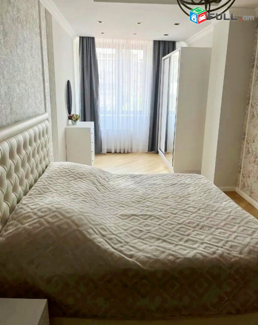 Կոդ PL252  Սայաթ Նովա նորակառույց 3 սեն. բնակարան / for rent Sayat Nova st