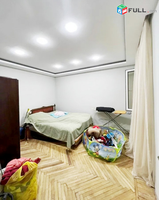 Կոդ PL253  Հրաչյա Քոչար փողոց 3 սեն. բնակարան / for rent Hrachya Kochar st