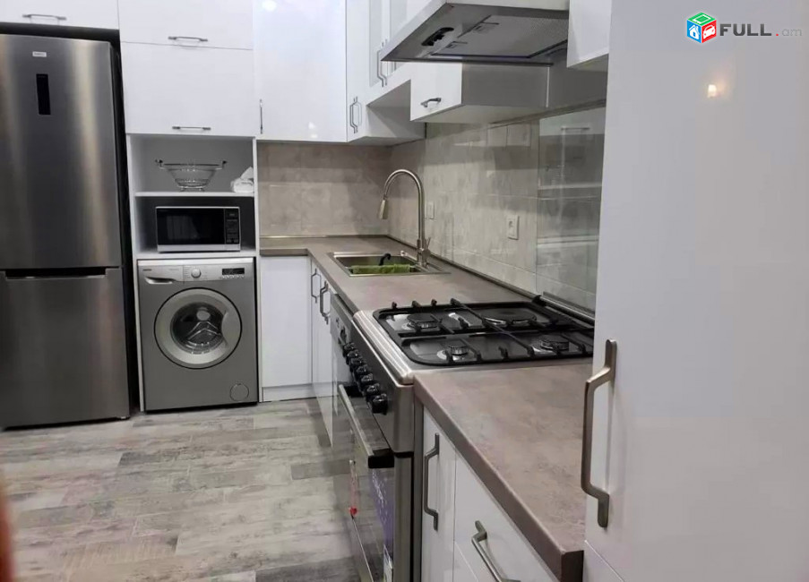 Կոդ 25706  Նալբանդյան փողոց 3 սեն. բնակարան / for rent Nalbandyan st