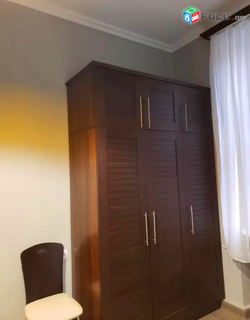 Կոդ 25706  Նալբանդյան փողոց 3 սեն. բնակարան / for rent Nalbandyan st