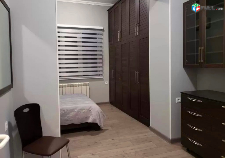 Կոդ 25706  Նալբանդյան փողոց 3 սեն. բնակարան / for rent Nalbandyan st