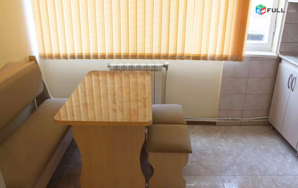 Կոդ MM0420  Սարյան փողոց 3 սեն. բնակարան / for rent Saryan st.