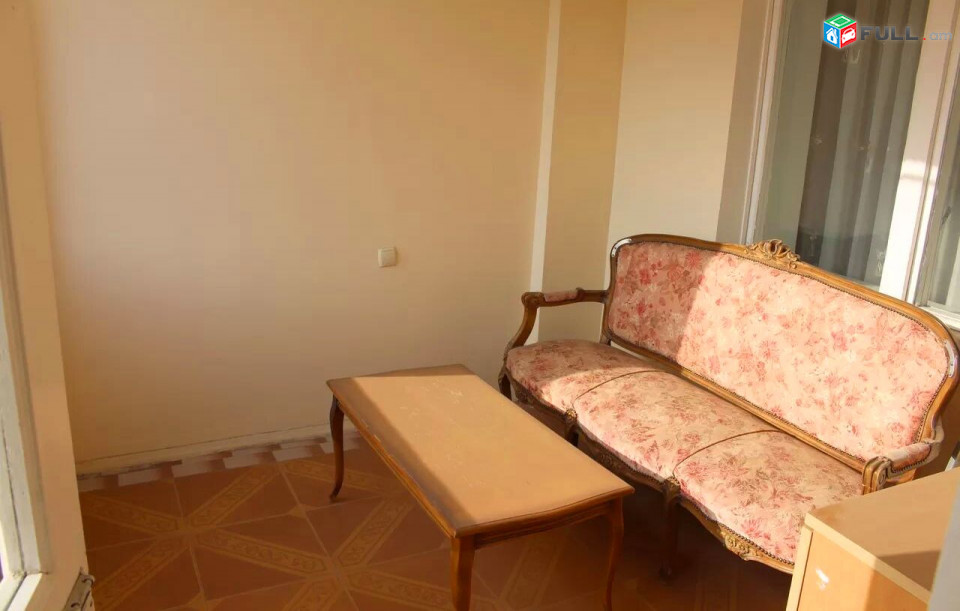 Կոդ MM0420  Սարյան փողոց 3 սեն. բնակարան / for rent Saryan st.