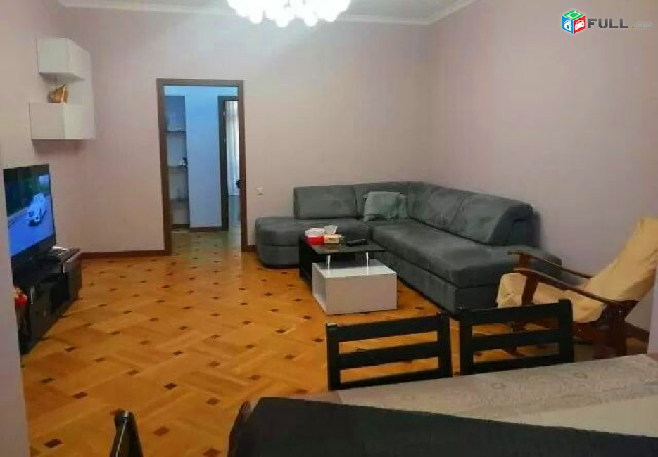 Կոդ MM0422  Սարյան փողոց 3 սեն. բնակարան / for rent Saryan st.