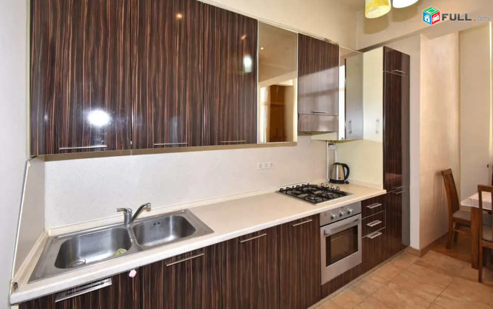 Կոդ MM0468  Տերյան փողոց 4 սեն. բնակարան / for rent Teryan st